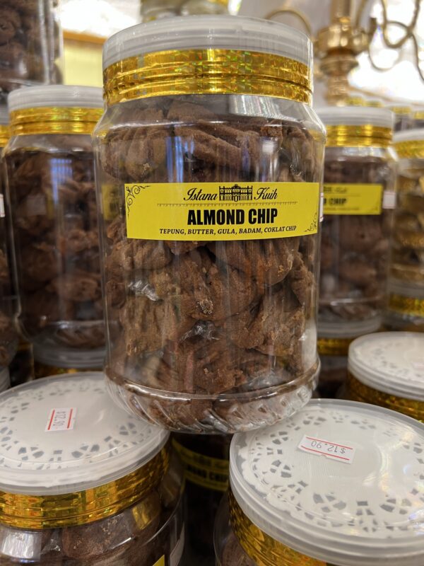 Almond Chip